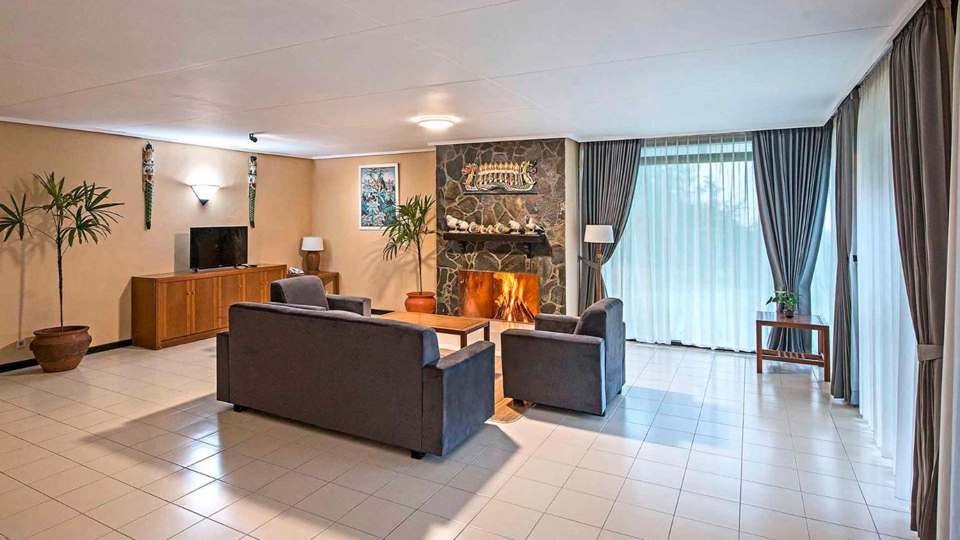 Grand Whiz Hotel Бромо Экстерьер фото