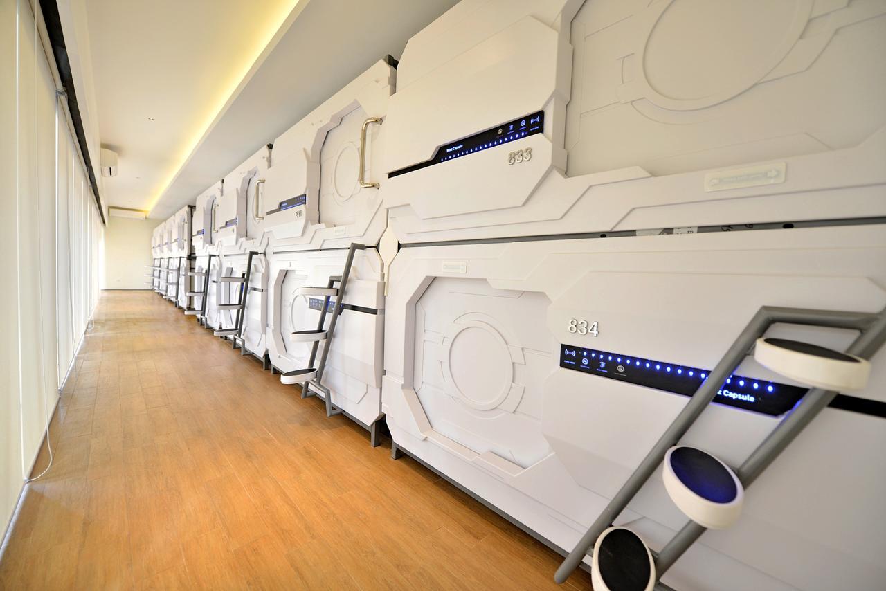 Grand Whiz Hotel Бромо Экстерьер фото