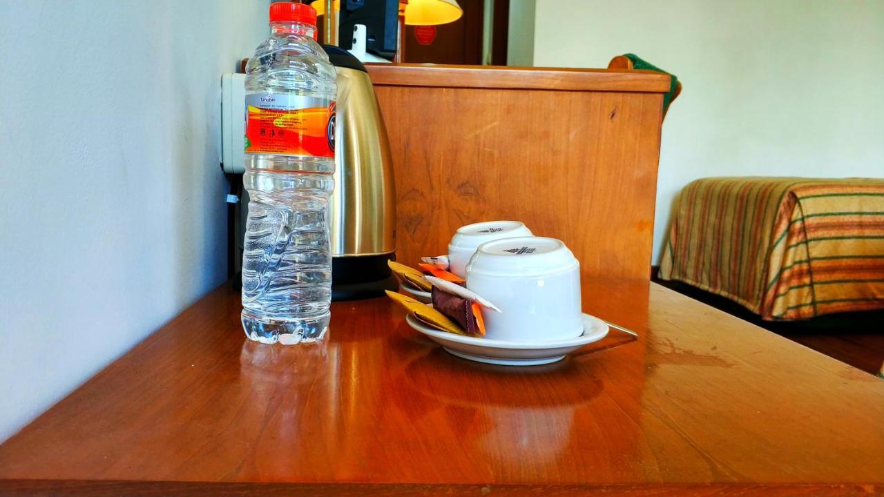 Grand Whiz Hotel Бромо Экстерьер фото